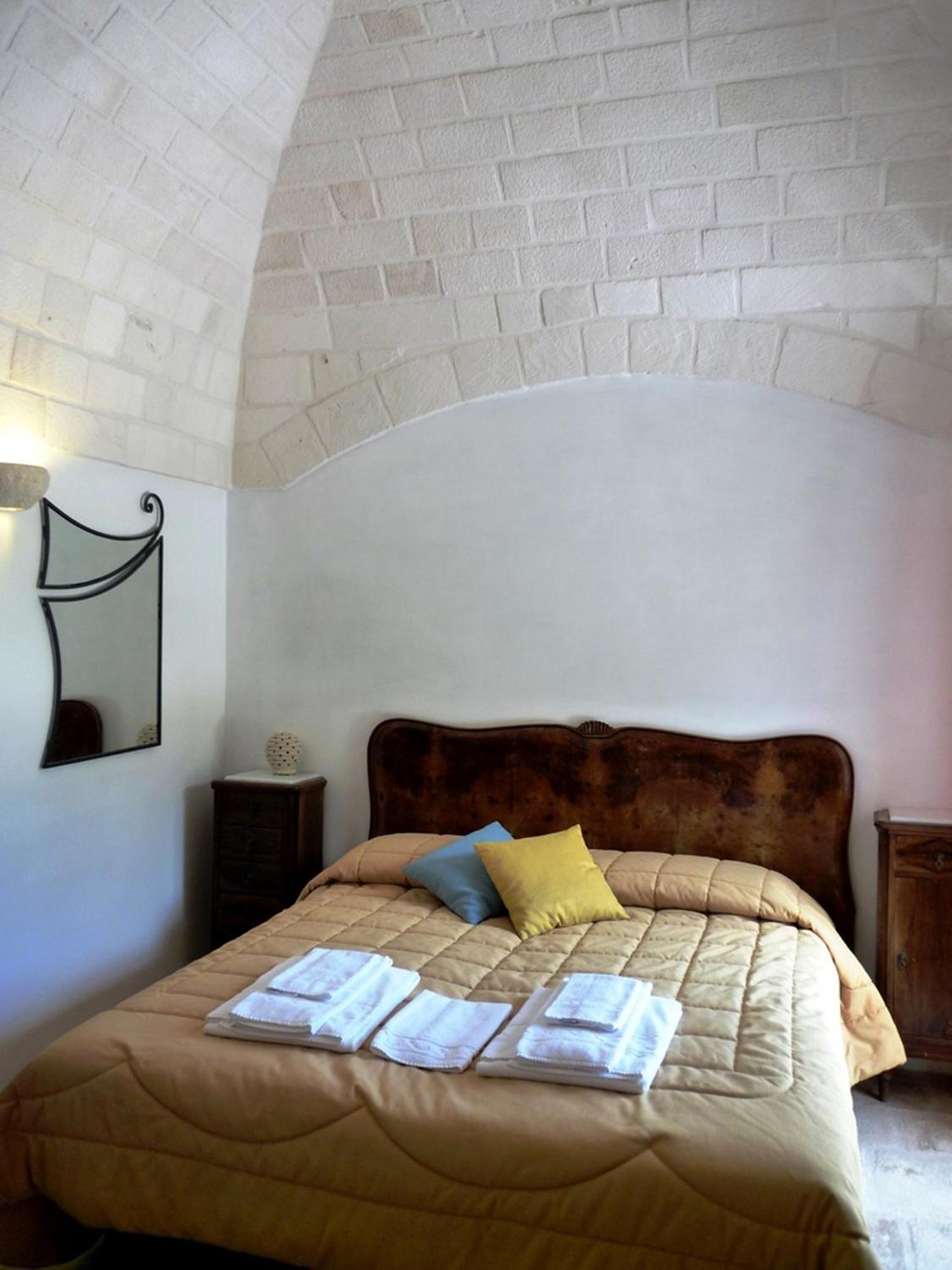 Casa Vacanze Riposo Del Vento Cisternino Chambre photo